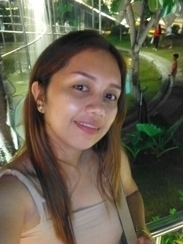 Analiza profile photo